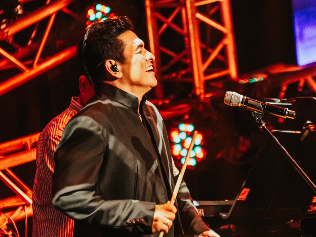 Gary Valenciano Celebrates 100th Show At Music Museum