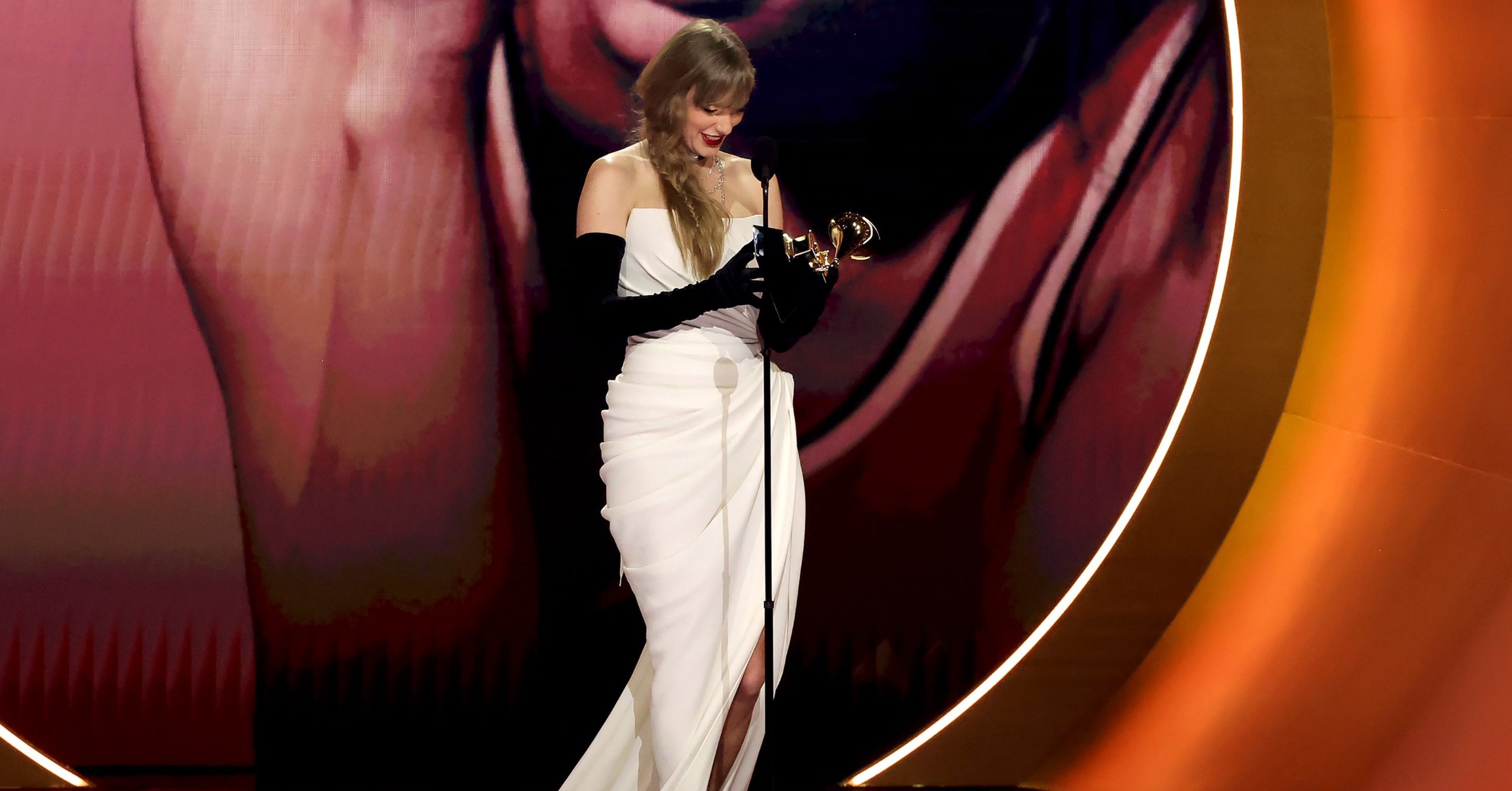 Taylor Swift Announces New Album, “The Tortured Poets Department”