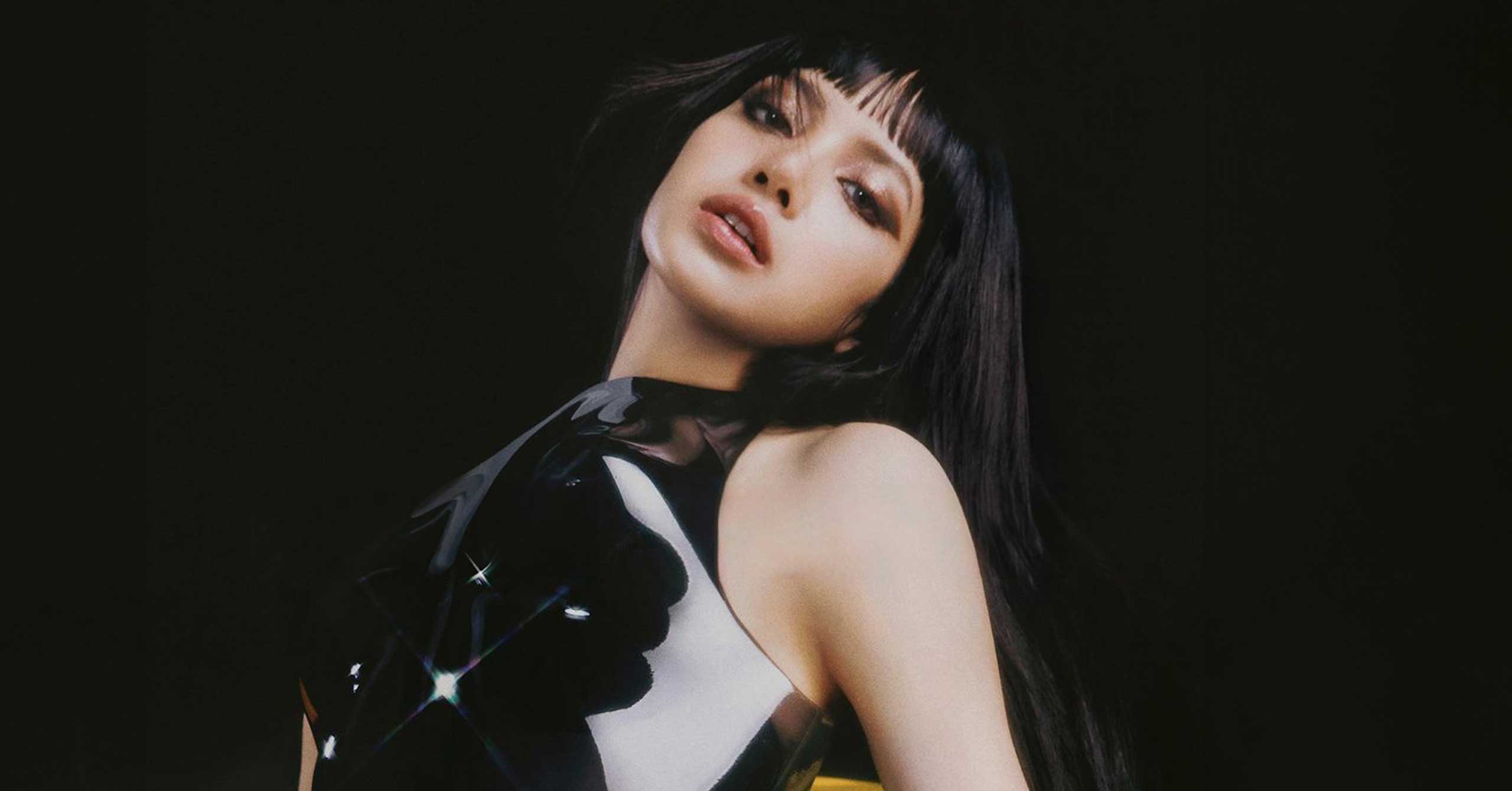 BLACKPINK's Lisa Signs Solo Deal With RCA Records,