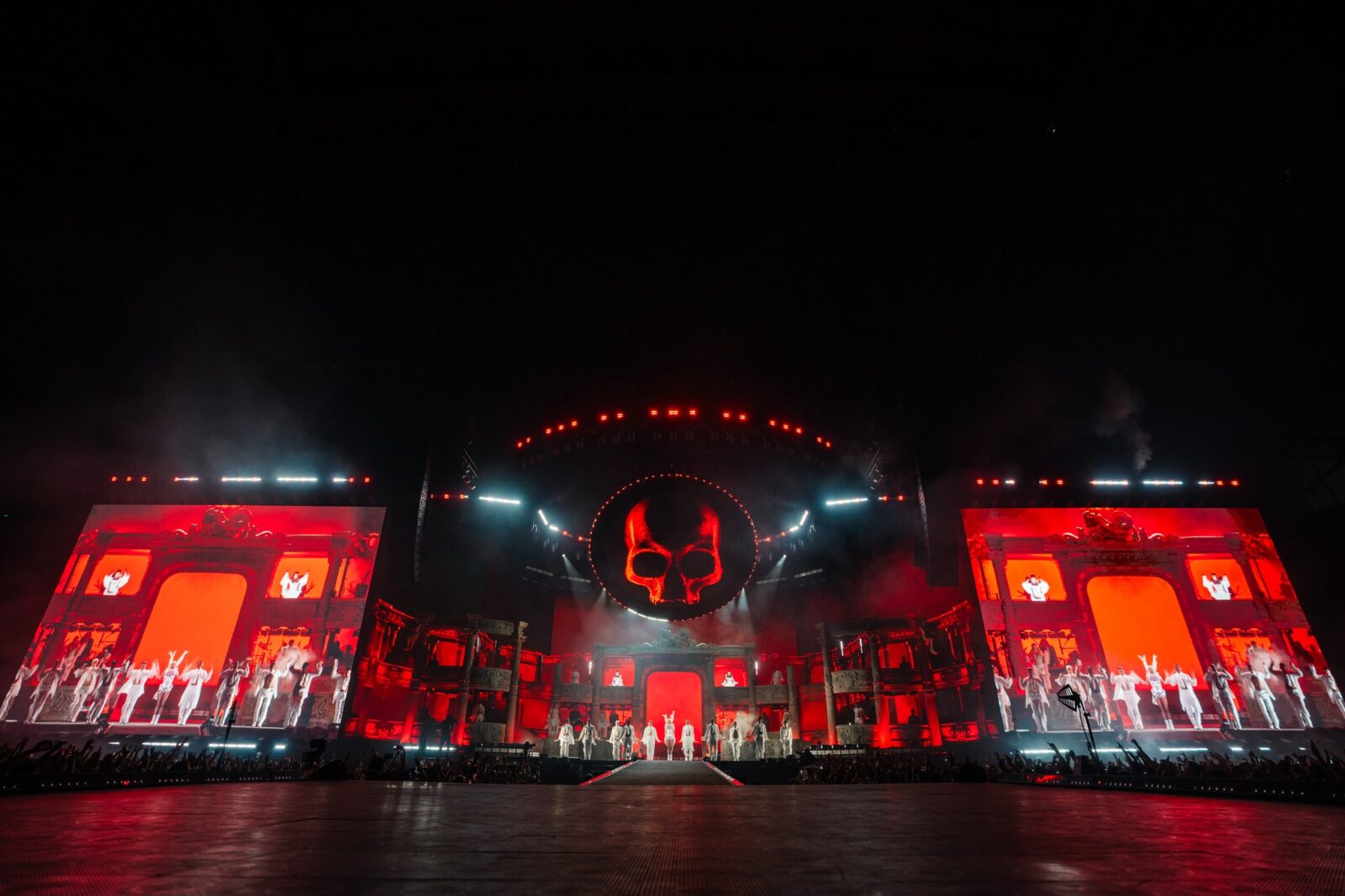 lady gaga mayhem concert singapore