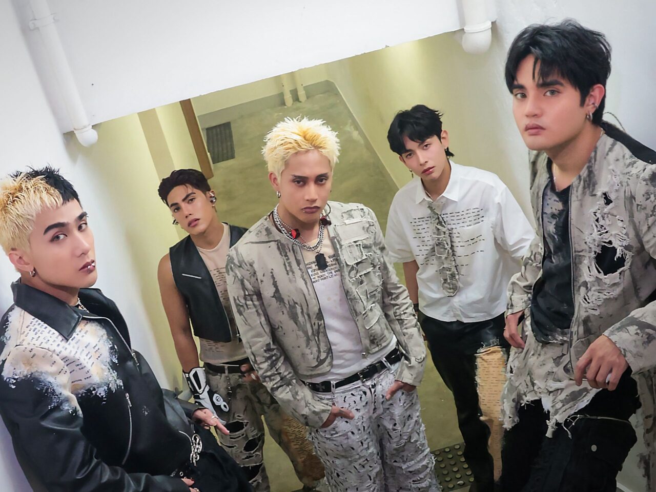 sb19 simula at wakas billboard japan top albums sales chart cd september 2025 world tour concert