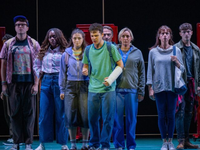 dear evan hansen manila review gmg productions
