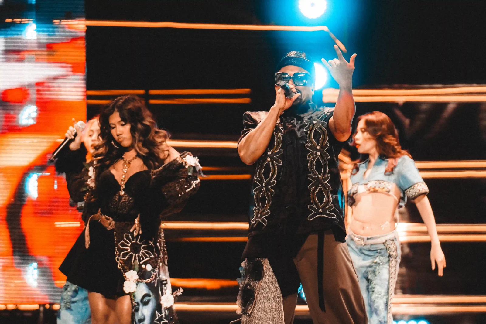 apl de ap illest morena fana wind it performance filipino music awards billboard philippines