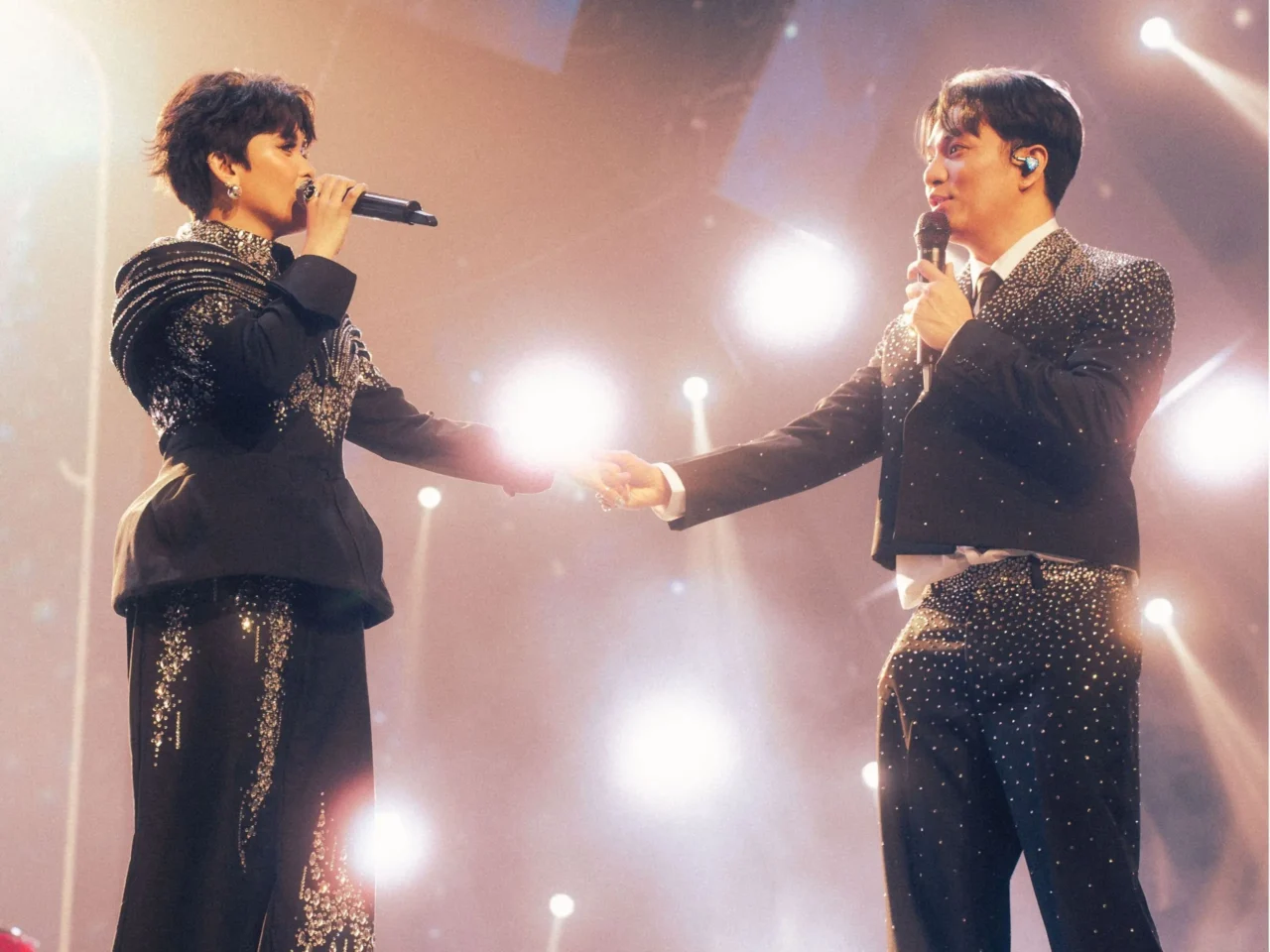 tj monterde kz tandingan day three concert billboard philippines