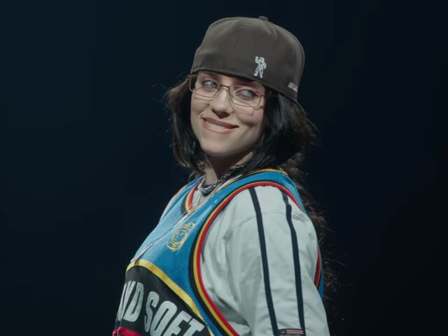 billie eilish hit me hard and soft the tour live in 3d